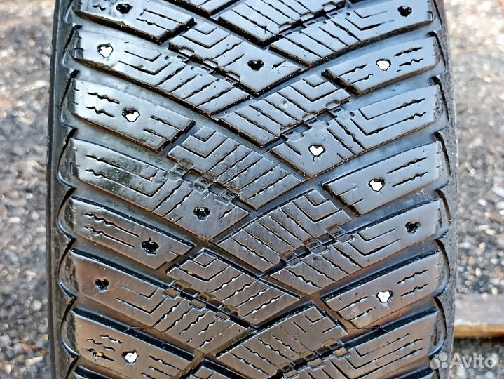 Goodyear Ultragrip Ice Arctic 195/55 R16 87T