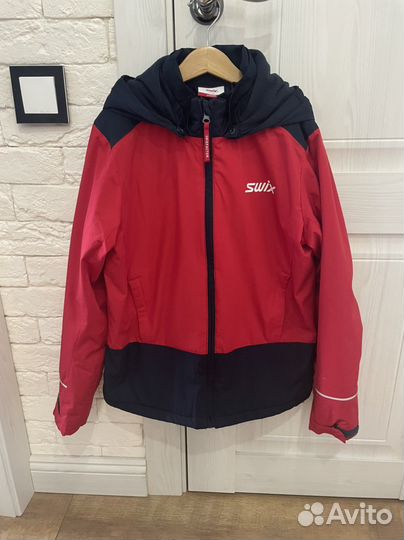 Куртка для зимних видов спорта