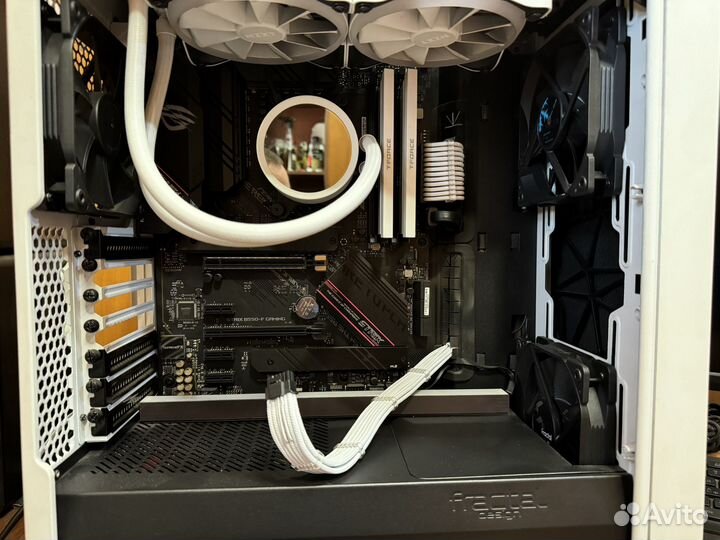 Ryzen 5800x+b550-f-32gb