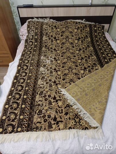 Покрывало на диван