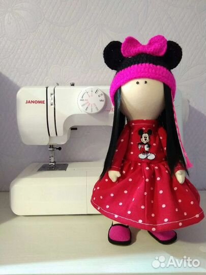 Кукла текстильная