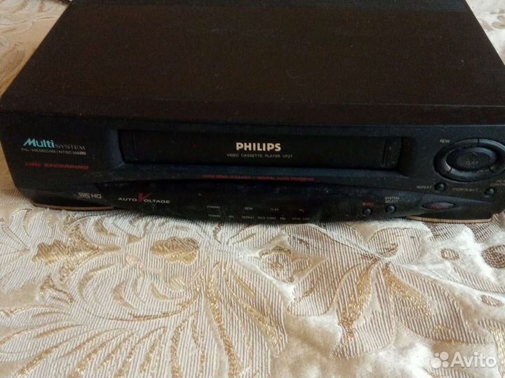 Видеомагнитофон Philips vp27