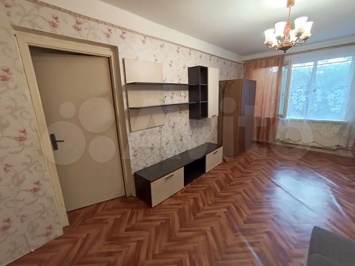 Комната 17,8 м² в 3-к., 1/4 эт.