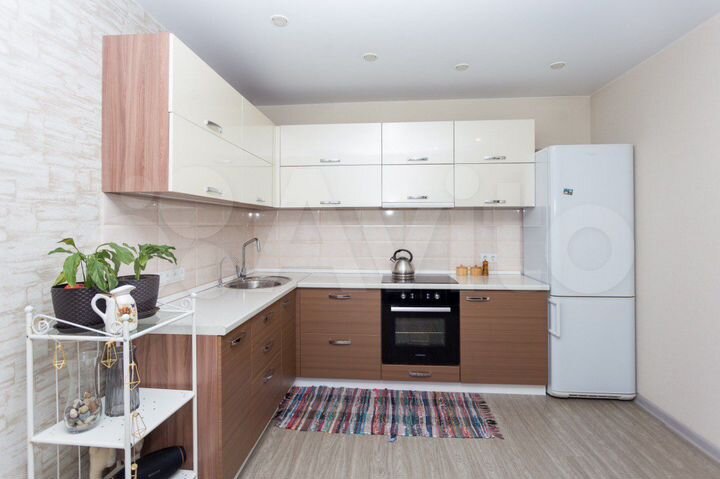 3-к. квартира, 82,4 м², 8/10 эт.