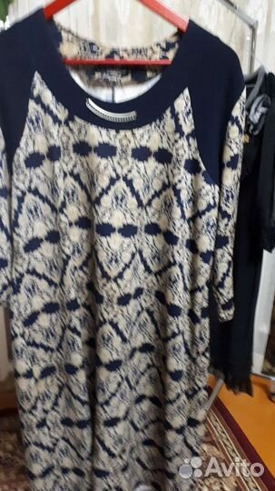 Платье из плотной ткани на осень и зиму.В отличном