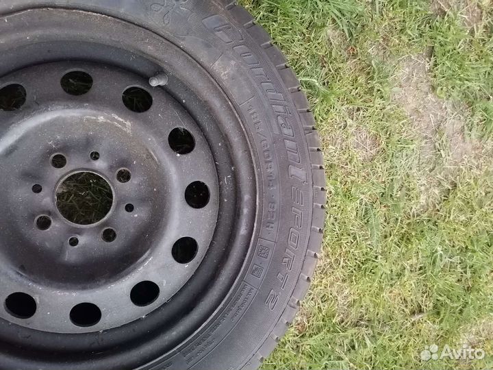 Колесо в заборе