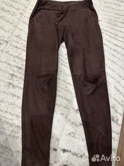 Спортивный костюм женский