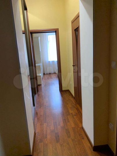 2-к. квартира, 67,5 м², 3/6 эт.