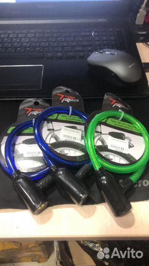 Трос 58 см с замком и ключами (2 шт.) Top Race