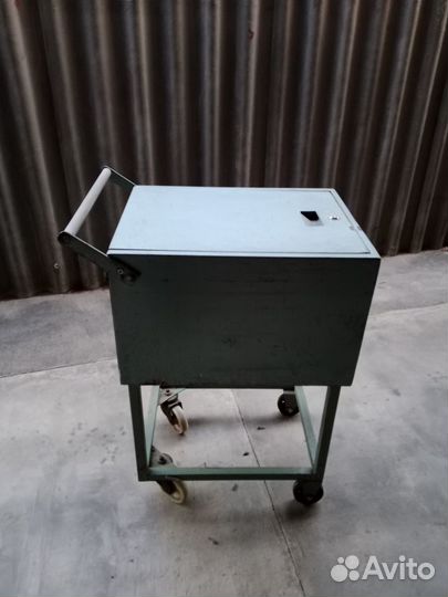 Ящик для инструмента