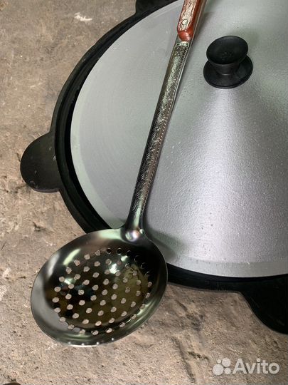 Казан чугунный с крышкой