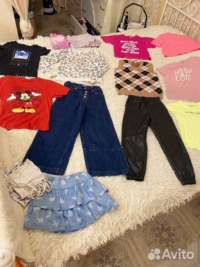 Два пакета вещей на девочку