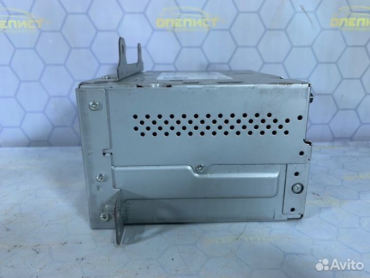 Магнитола Opel Astra J 2013