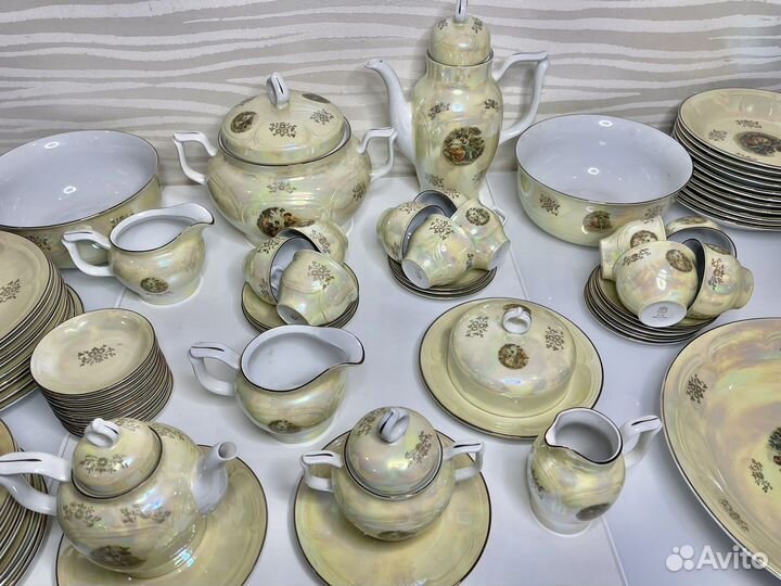 Набор столовой посуды новый Мадонна