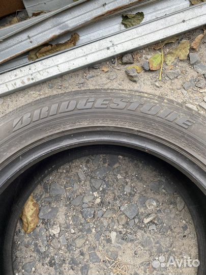 Bridgestone 613V 245/50 R18