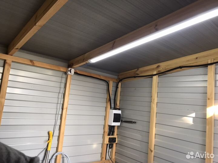 Продам вагончик бытовка бу