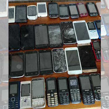 Fly 2040, SIM + eSIM