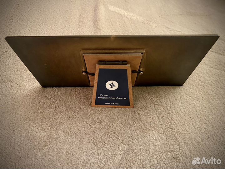 Фоторамка 100 долларов