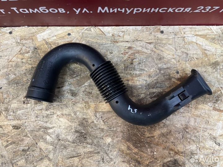 Патрубок воздушного фильтра Renault Logan