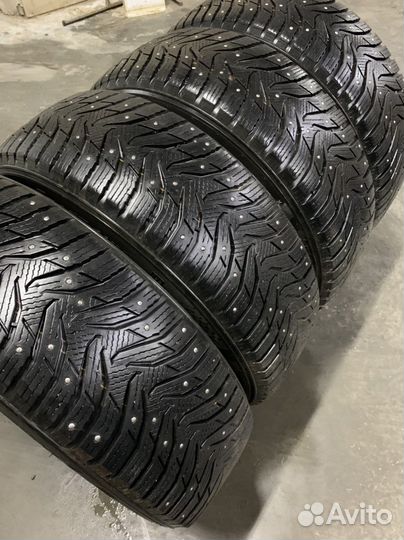 Kumho WinterCraft SUV Ice WS31 225/65 R17
