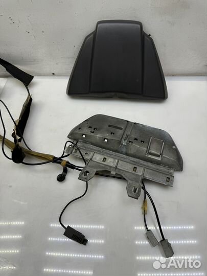 Зеркало заднего вида / Плафон Volvo S80 (2003)