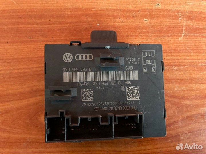 Блок комфорта Skoda Superb универсал сffb 2011