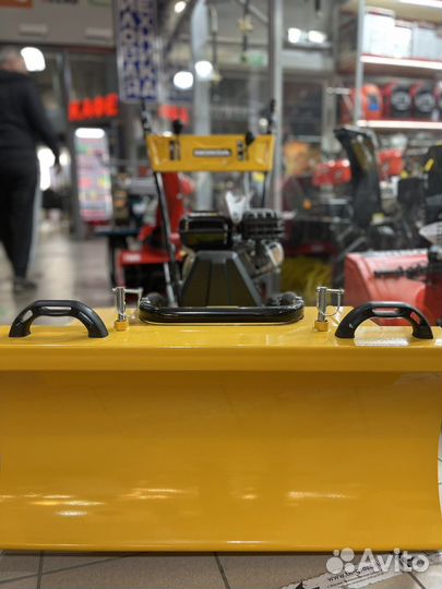 Подметальная машина Honda