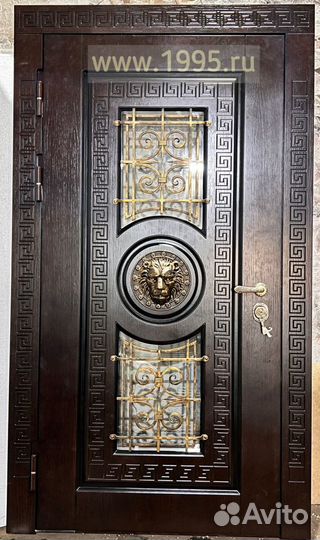 Входная металлическая дверь