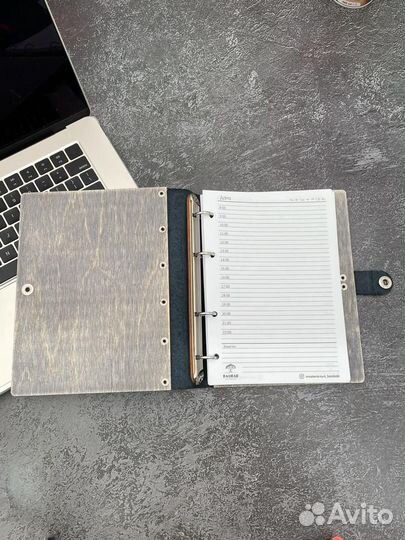 Ежедневник дерево+кожа со сменным блоком