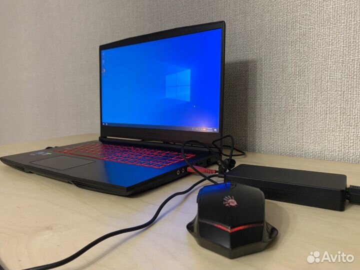 Ноутбук игровой MSI GF63 Thin 11UC-219XRU, 15.6