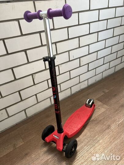 Детский 3-колесный самокат Micro Maxi