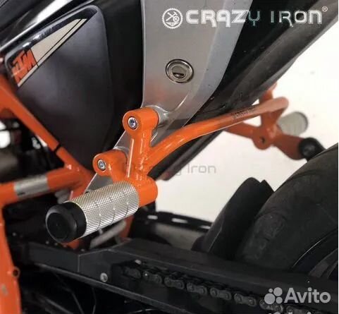 Сабкейдж Защита подножки KTM Duke 690