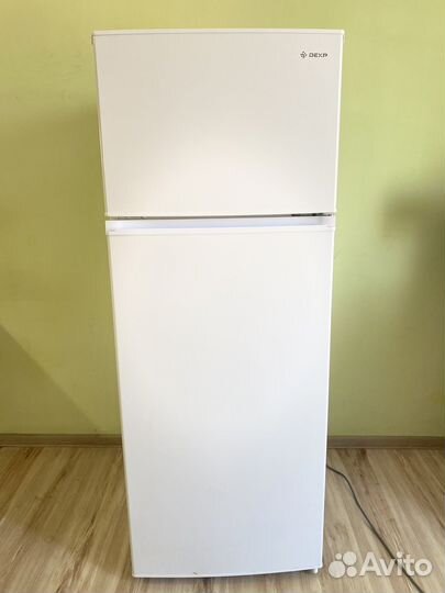 Продам холодильник рабочий