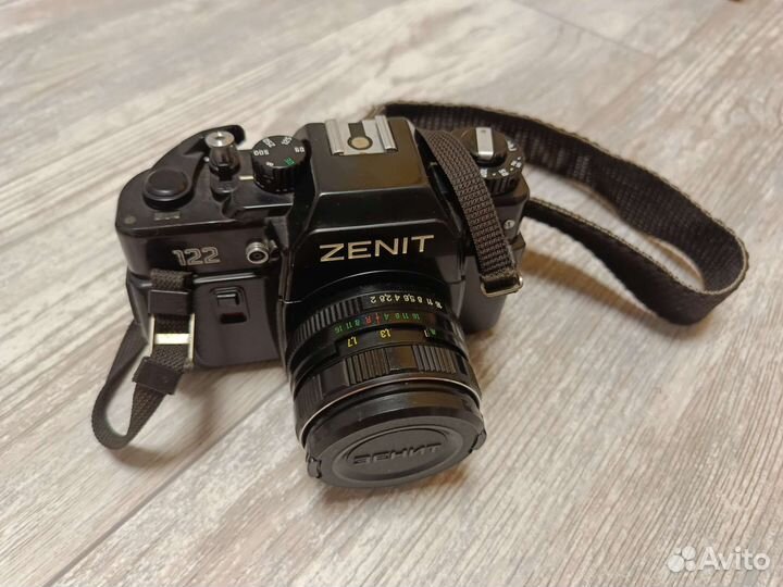Пленочный фотоаппарат зенит 122