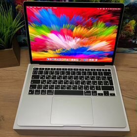 Macbook air 13 m1 8 256 Silver