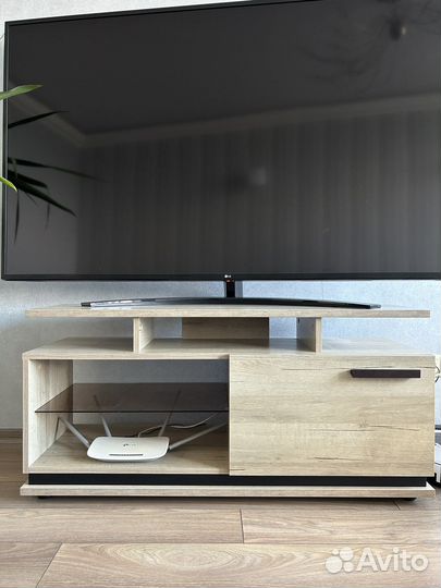 Тумба под телевизор