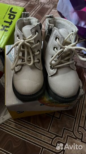 Обувь для девочки пакетом 20-23