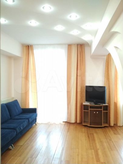2-к. квартира, 50 м², 2/4 эт.