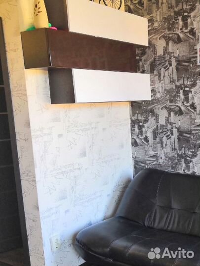 Полка подвесная