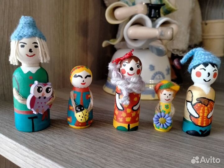 Куколки деревянные