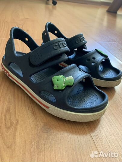 Продаю сандали Crocs