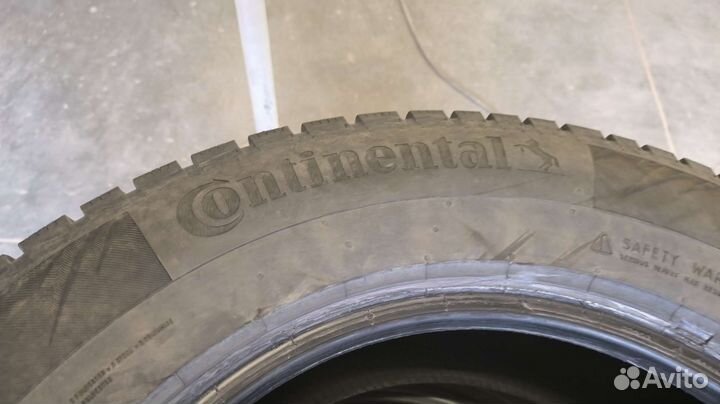 Continental IceContact 2 215/70 R16 100T