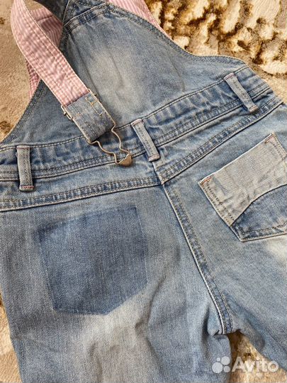 Джинсовый комбинезон