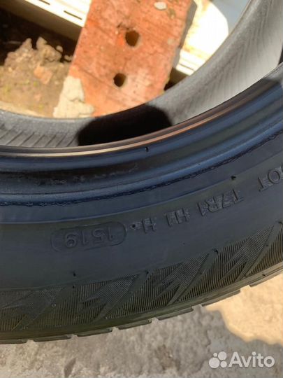 Hankook Winter I'Cept IZ2 215/55 R16 97T