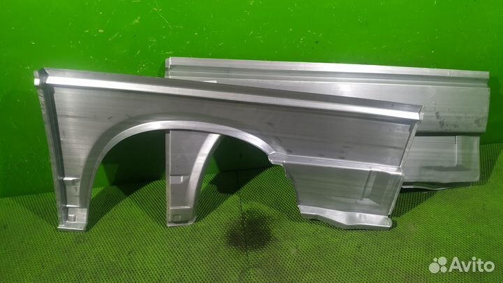 Крыло заднее правое Volkswagen Transporter T4