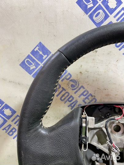 Руль Renault Fluence седан 1.6 K4M V838 2013