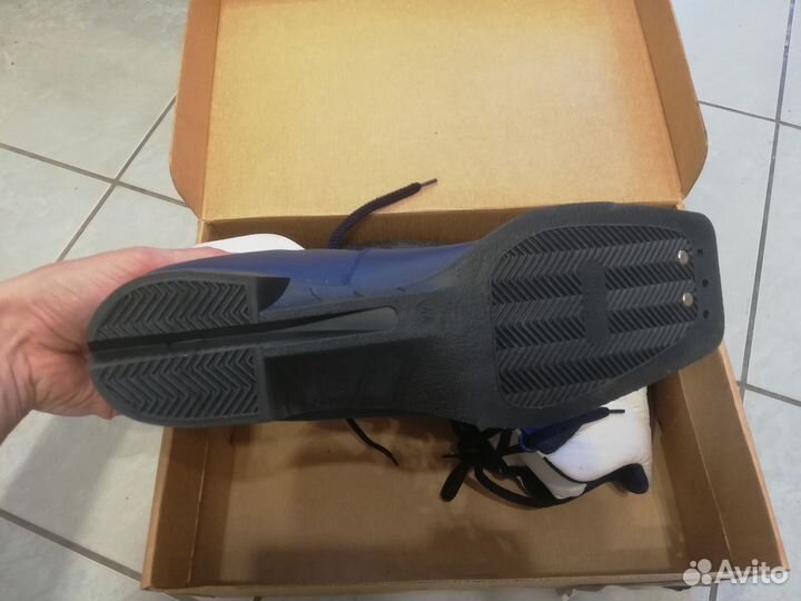 Лыжные ботинки 43-44 классические