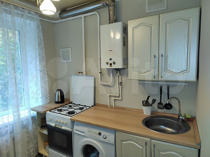 2-к. квартира, 46 м², 3/5 эт.