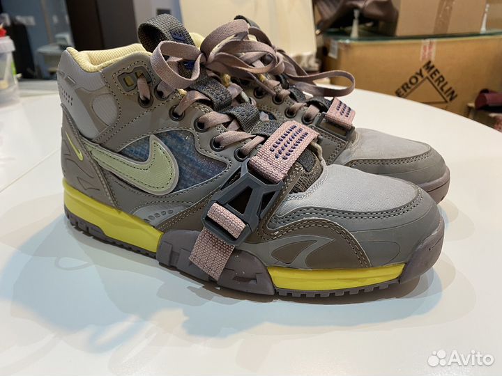 Кроссовки nike 40 размер