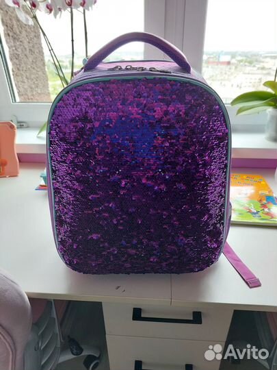 Продам школьный ортопедический портфель